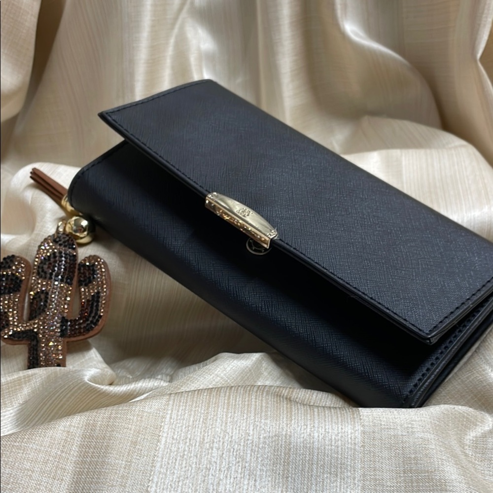 Elegant New York and Co.Black Women's Wallet with Key Chain - Picture 1 of 7